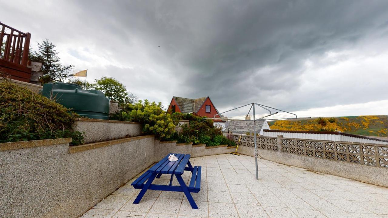 Puffins Nest Villa Gardenstown Exterior photo